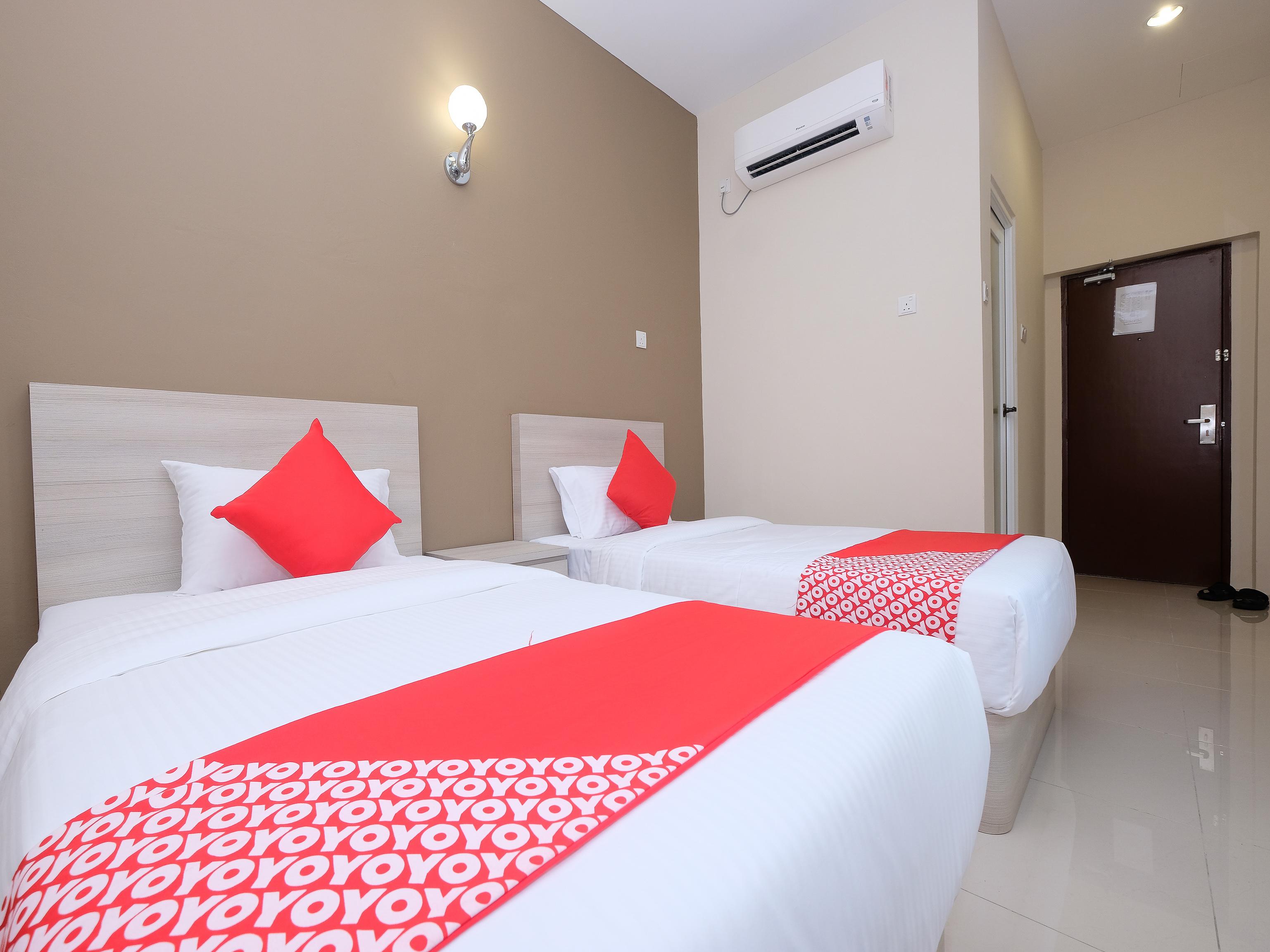 Super Oyo 43935 Mancalin Hotel Kuantan Bagian luar foto
