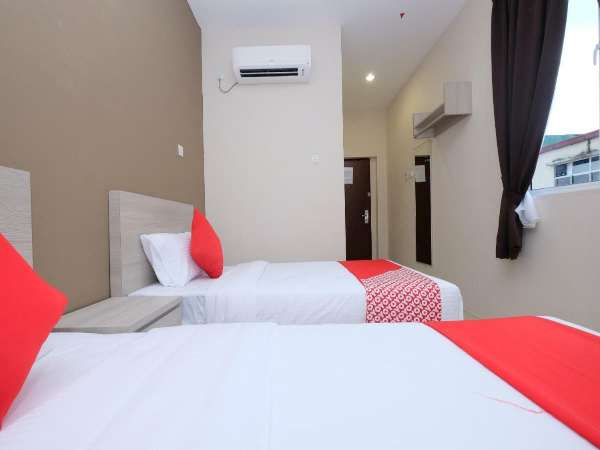Super Oyo 43935 Mancalin Hotel Kuantan Bagian luar foto